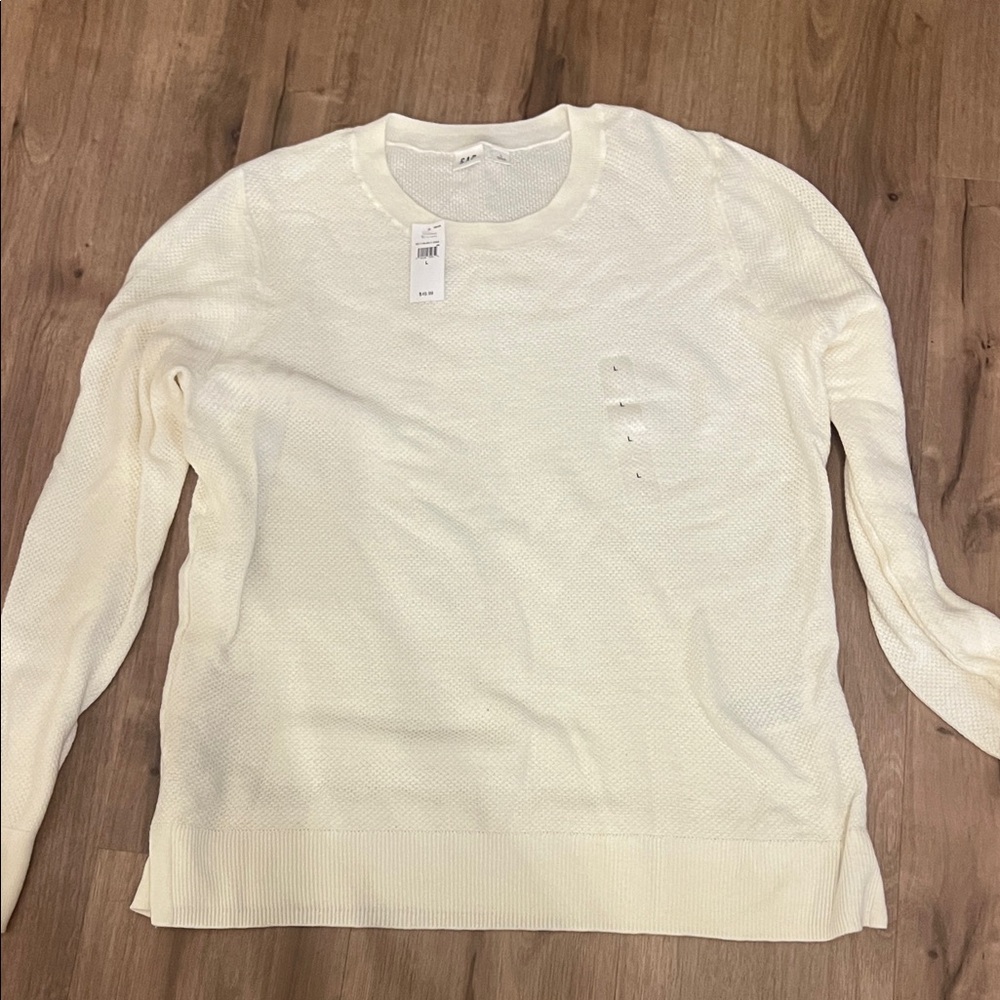GAP Women's Cream Crew Neck Sweater